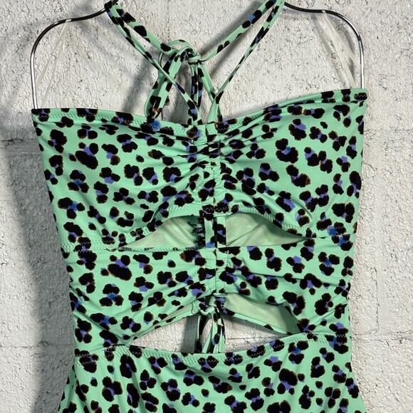Jessica Simpson Wild Thing Ruched Keyhole Front 1Piece Swimsuit, Leopard Medium - Picture 3 of 10